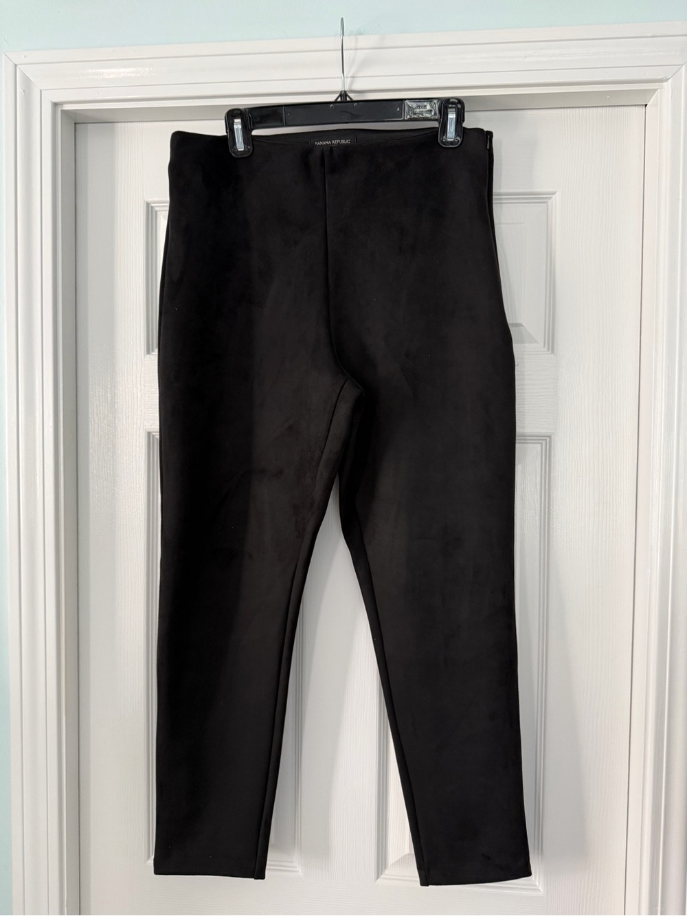Banana Republic Black Faux Suede Slim Stretch Pants - 12 petite